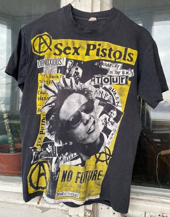 Sex Pistols No Future Tee Shirt Outfit For Men For Women Love Art Usa