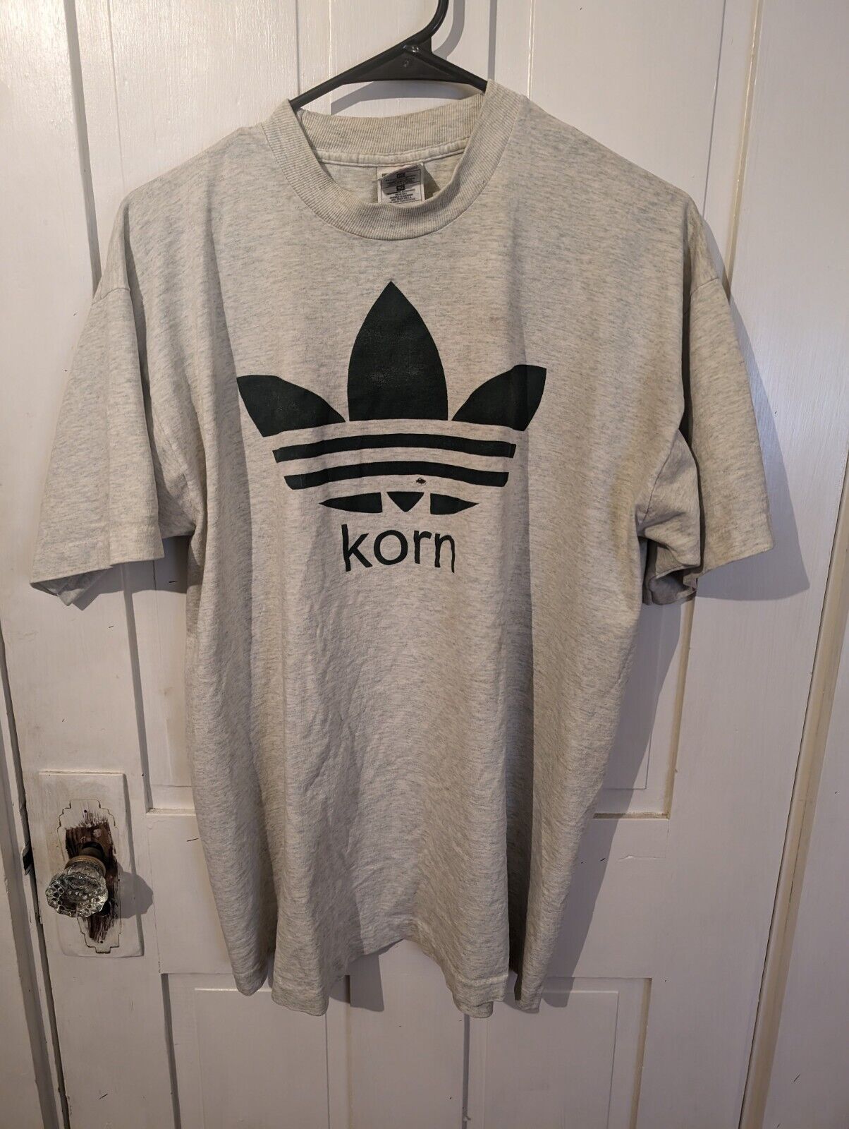 90 s VINTAGE KORN ADIDAS SHIRT Outfi …