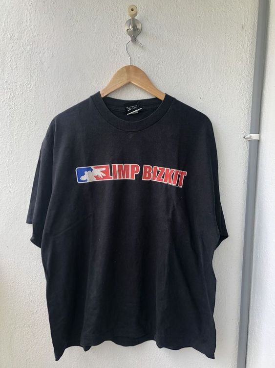 Limp Bizkit Tshirt - Love Art USA